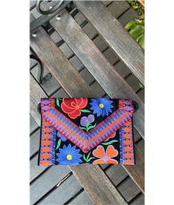 CLUTCH FLORENA PRETA