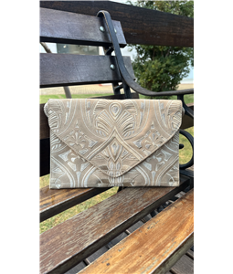 CLUTCH LAMAE BEGE/BAMBU