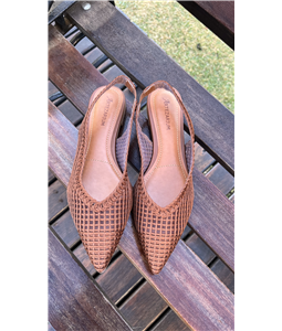 SLINGBACK OLIVIA MARROM
